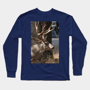 Black-Tailed Deer Long Sleeve T-Shirt